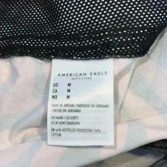 American Eagle Men’s Shorts A2 - Picture 4 of 4